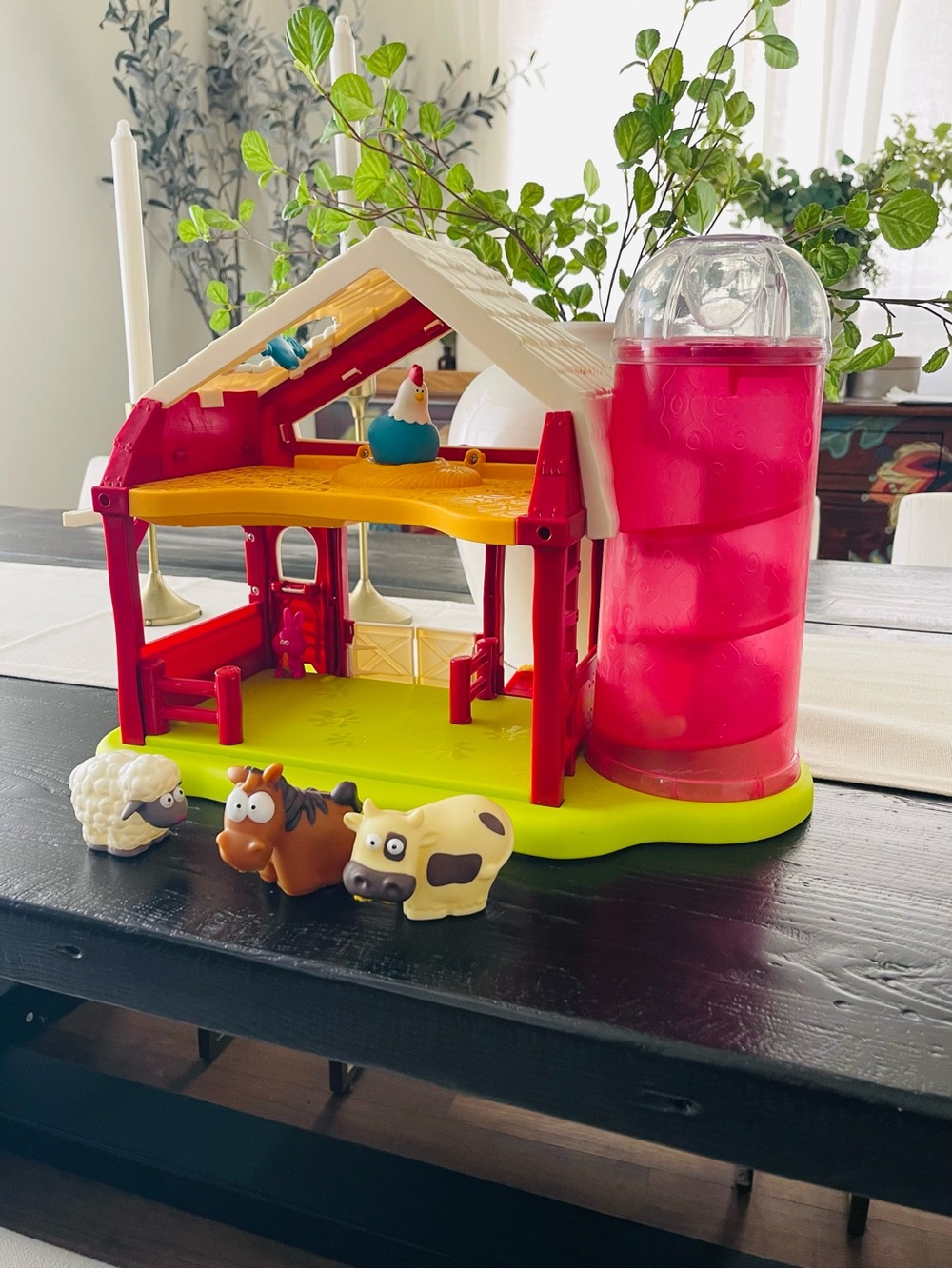 B collection Kids Farm Playset with Pink Silo and Animal Figures